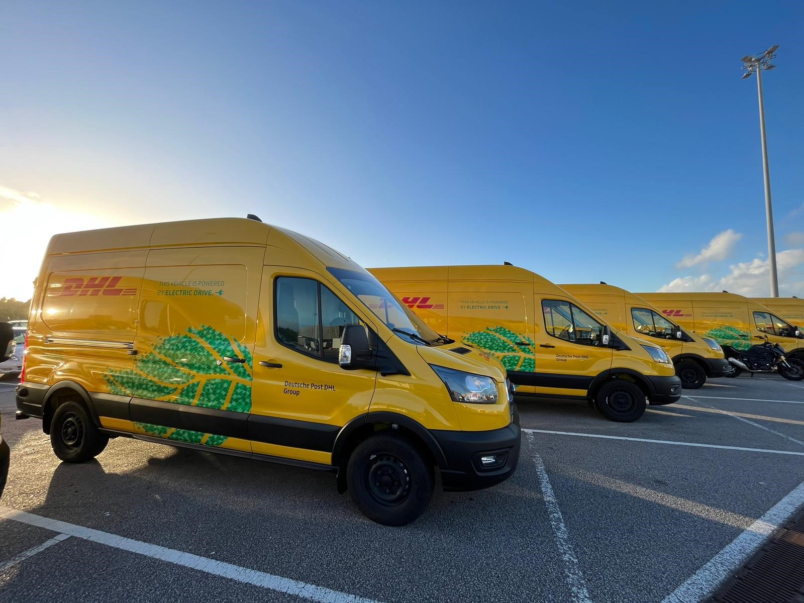 DHL Express renova frota operacional com veículos totalmente elétricos