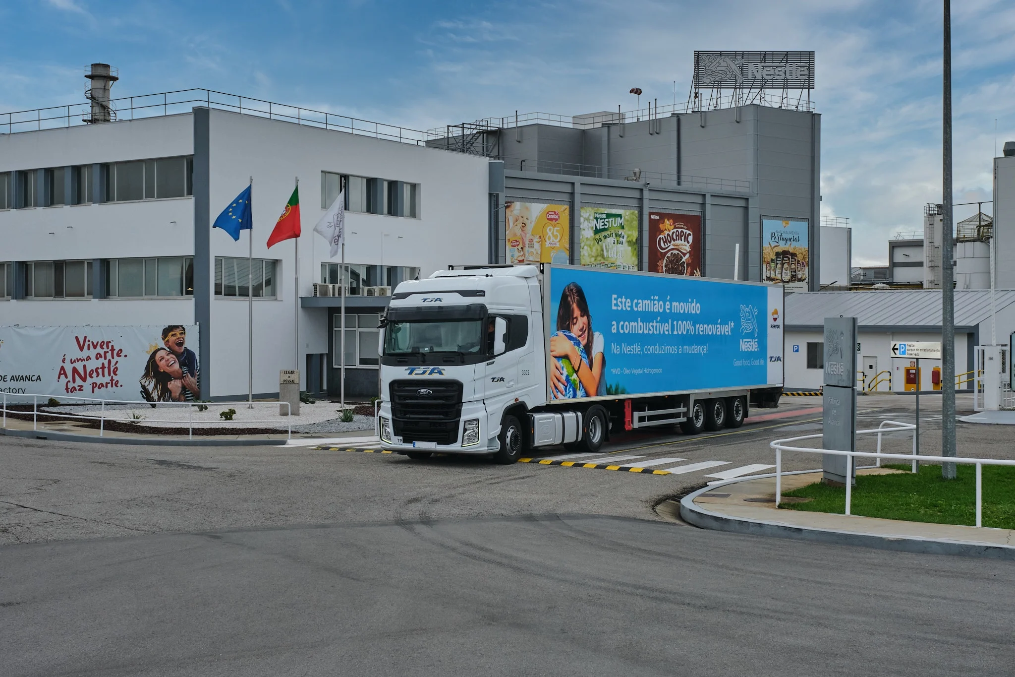 Nestlé Portugal recorre a combustível de origem renovável para camiões de logística