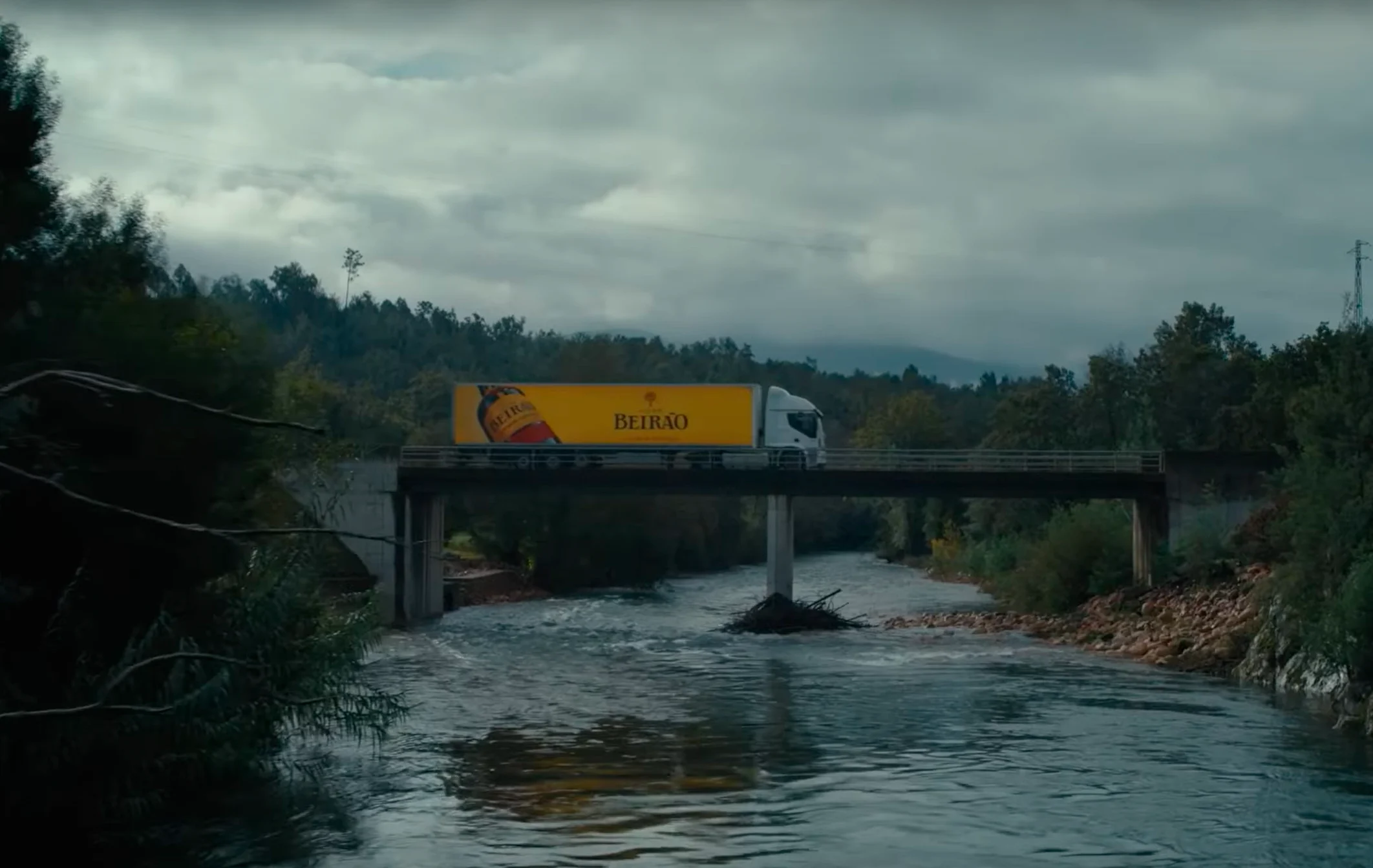 Licor Beirão lança trailer da “Um Beirão de Sorte”