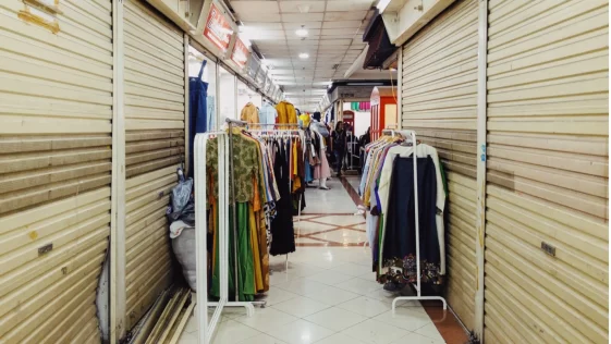 Self-storage warehouse