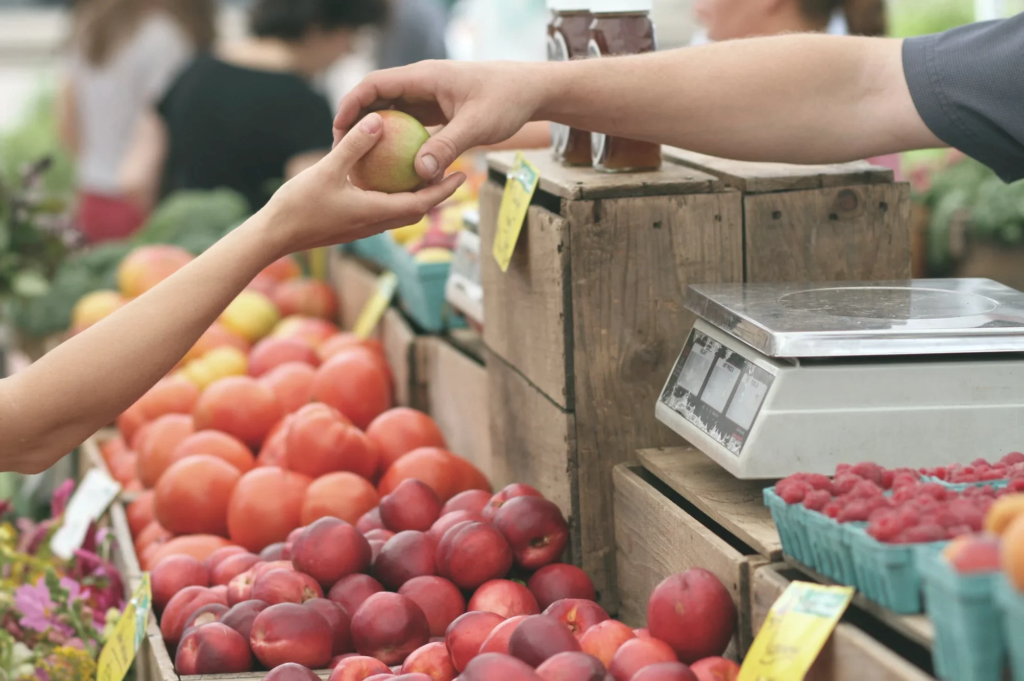 Preços dos produtos essenciais já baixaram