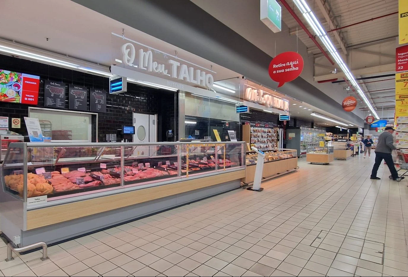 Auchan Lagoa reinaugura loja renovada