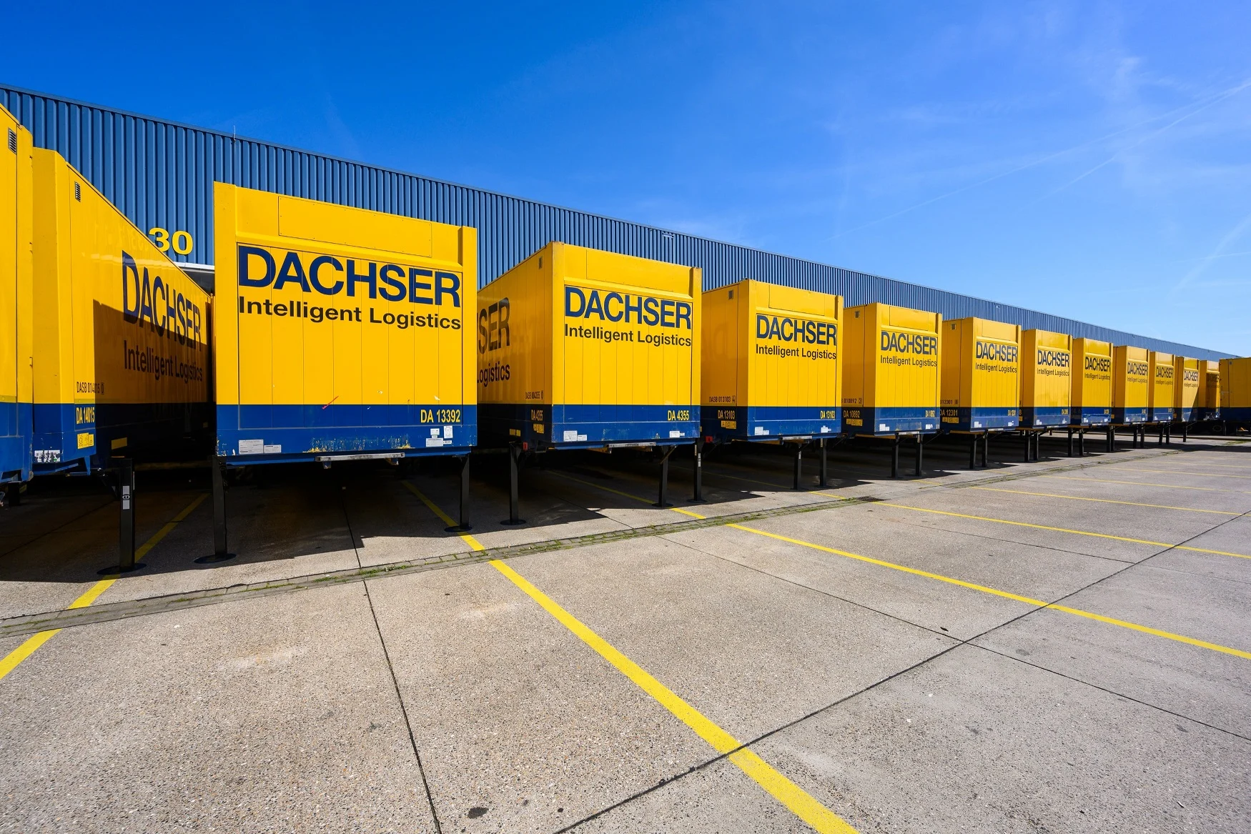 Dachser Iberia adquire a empresa Transportes Martínez Albert