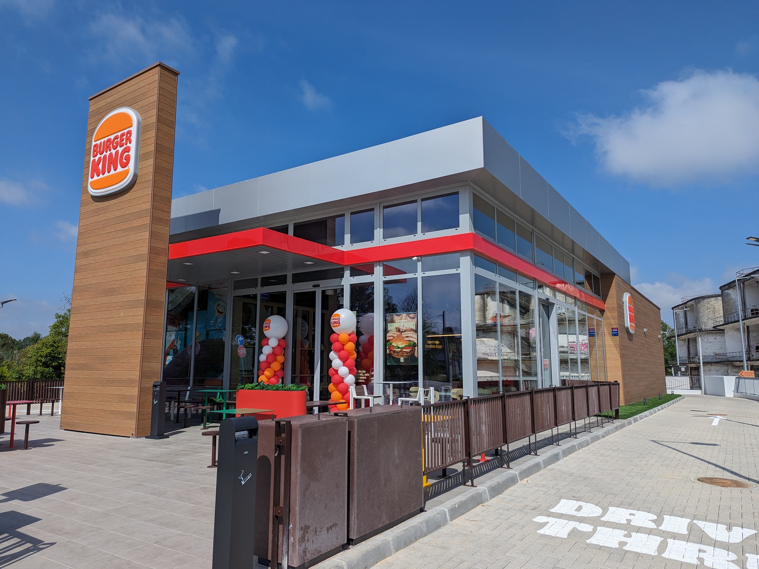 Burger King inaugura primeiro restaurante na Mealhada