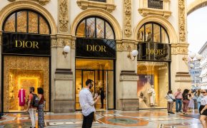 Vendas da LVMH caem 3% com o agravamento da procura de artigos de luxo na China