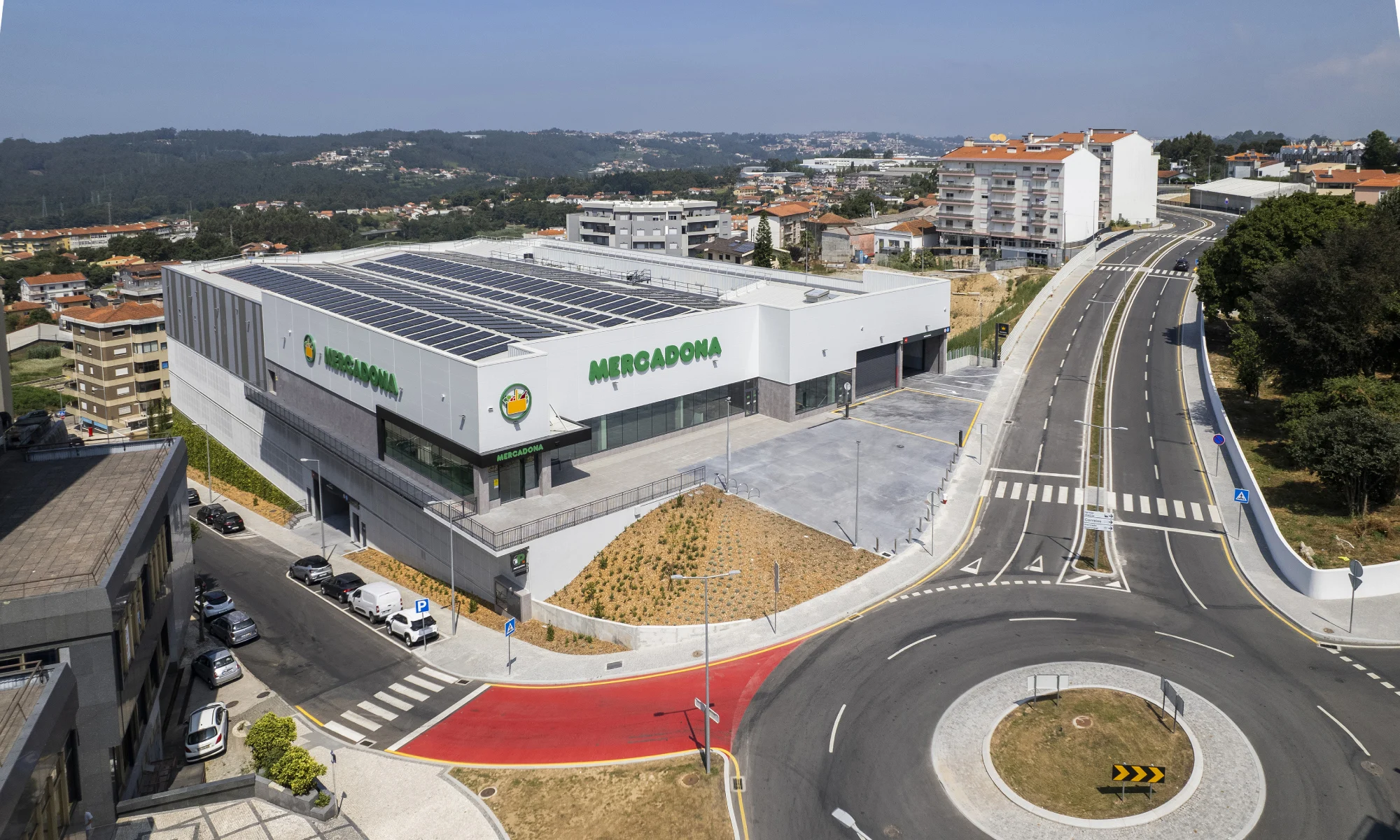 Mercadona abre supermercado em Oliveira de Azeméis