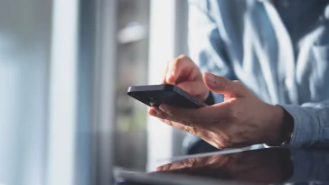 shutterstock_2476549611