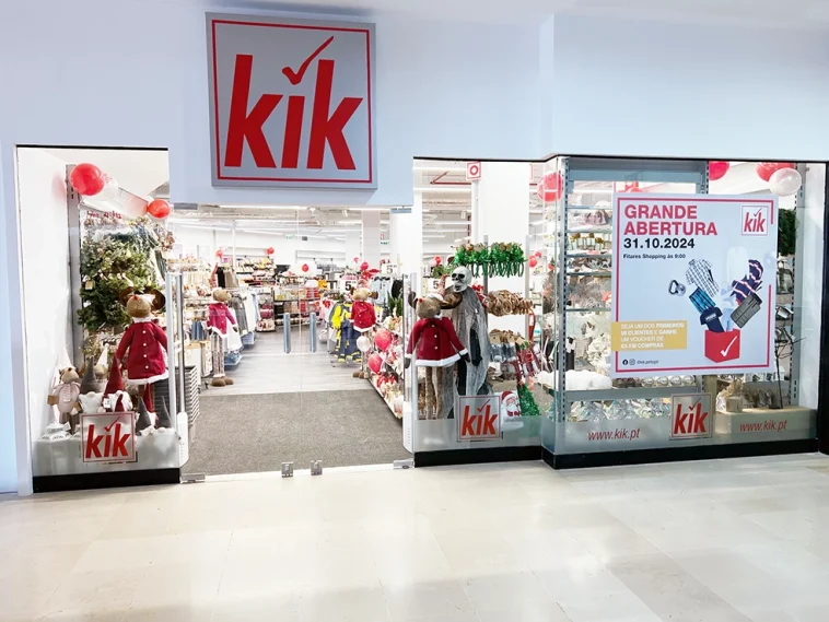KiK Fitares Shopping, Rio de Mouro