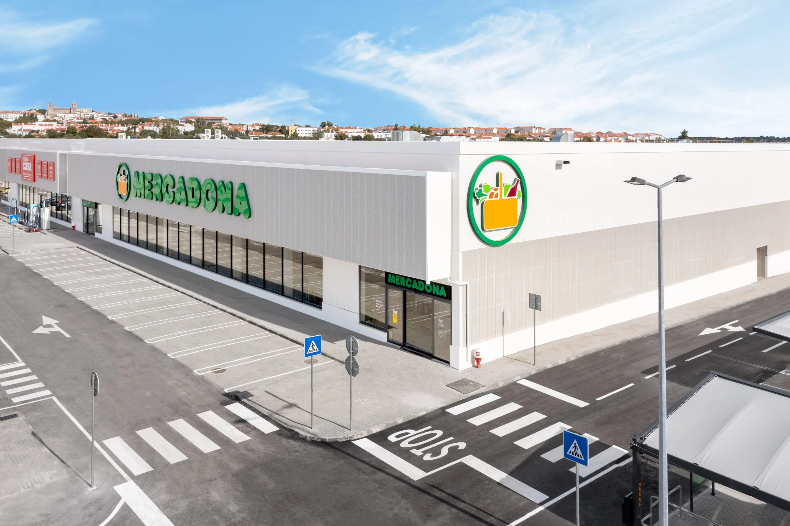 Mercadona abre supermercado em Évora