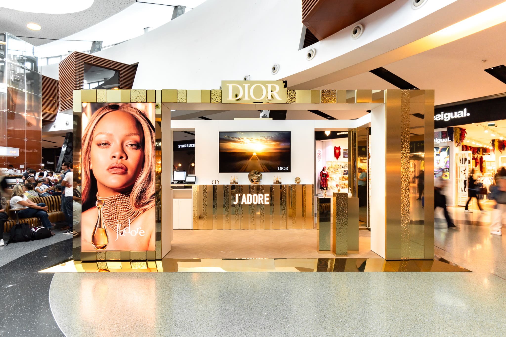 Dior abre nova pop-up store no Aeroporto de Lisboa