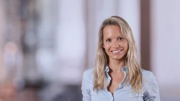 Beatriz Centeno Savills