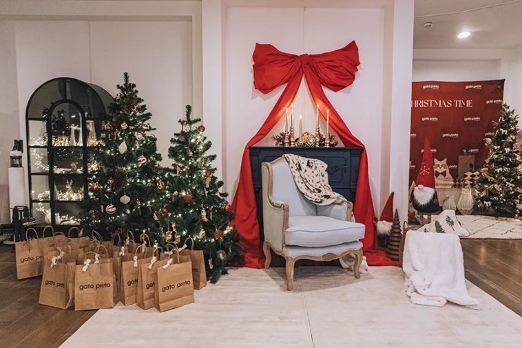 Gato Preto Casa de Natal 2024