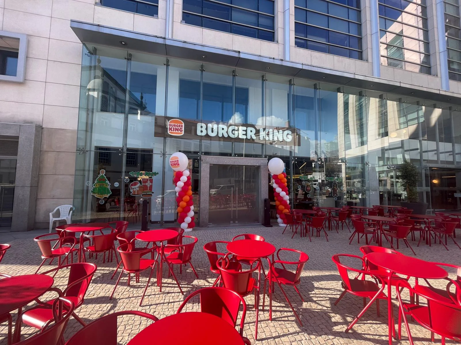 Burger King chega às galerias Trinity Porto