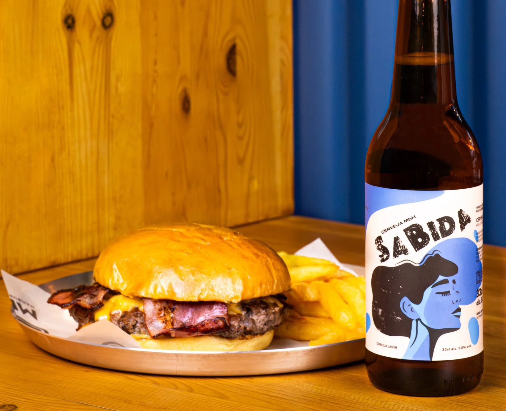 MBH Burger House e Nortada criam a cerveja “Sabida”