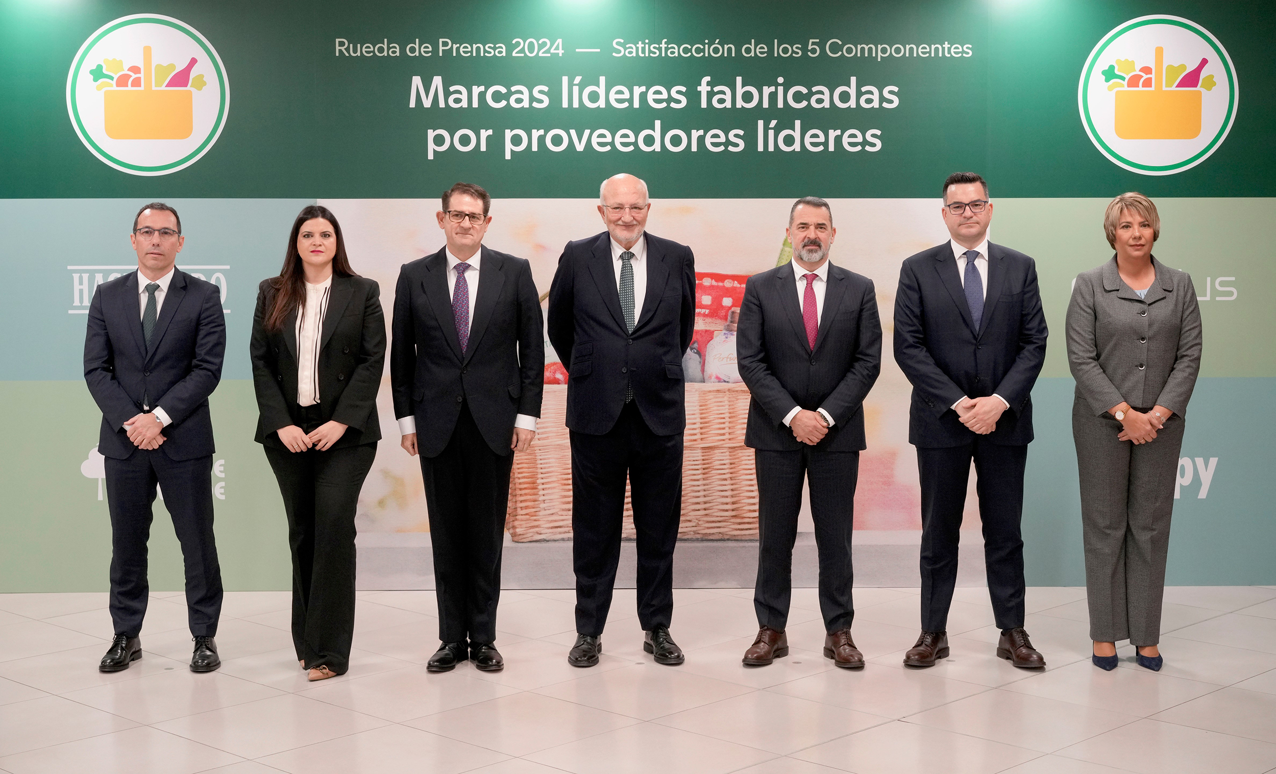 Juan Roig e membros do Comité de Direção da Mercadona após a Conferência de Imprensa 2024