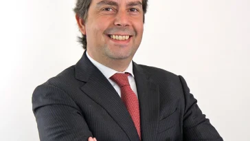 Augusto Arrochella Lobo JLL