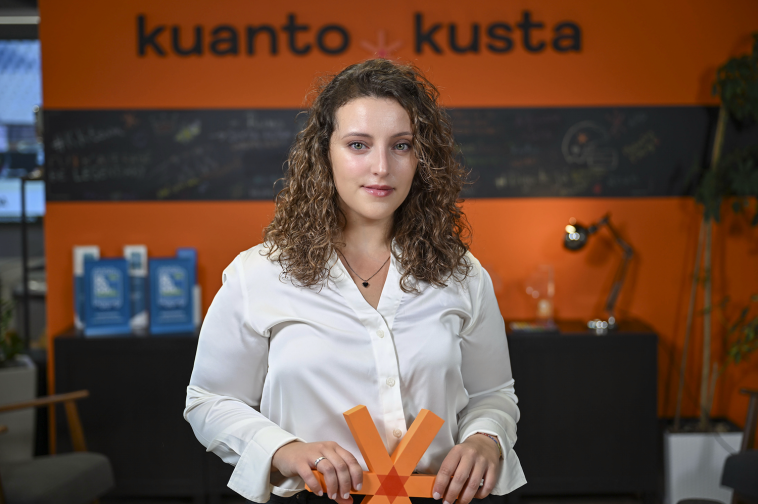 KuantoKusta diretora geral