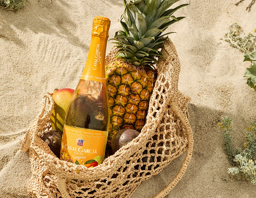 Casal Garcia lança Sangria de Frutos Tropicais