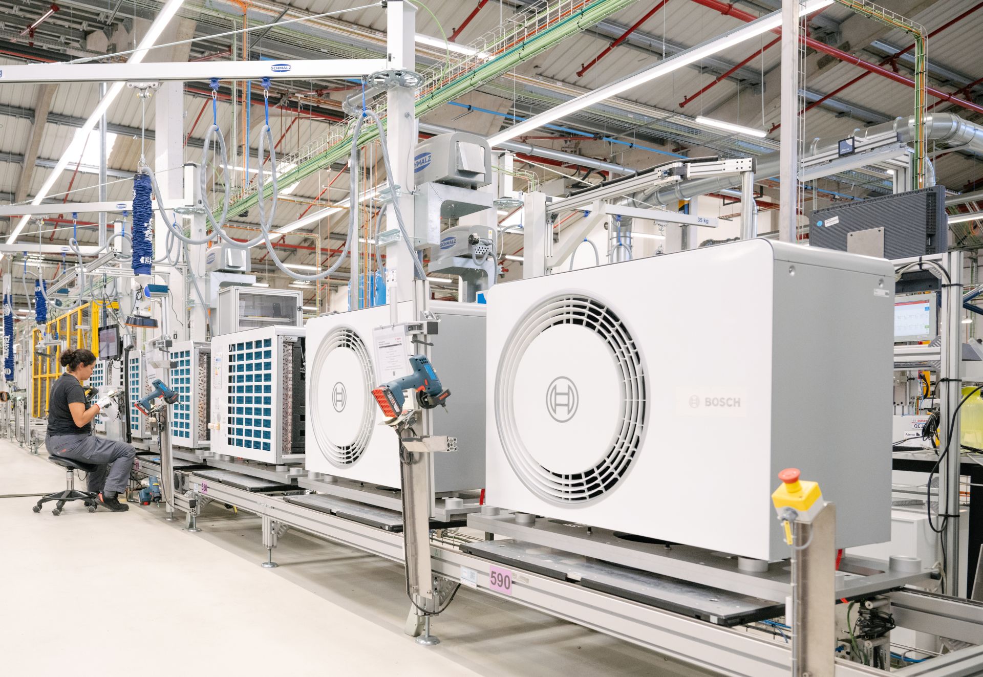Bosch conclui maior aquisição da sua história com compra do negócio AVAC da Johnson Controls