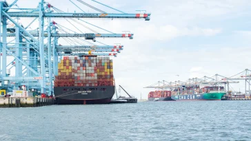 transporte marítimo