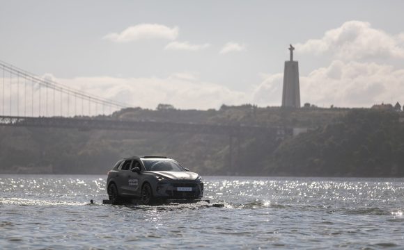 CUPRA Terramar America’s Cup estreia-se em Portugal numa demonstração inédita