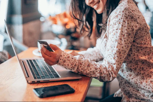 REDUNIQ integra solução de pagamentos na Shopify