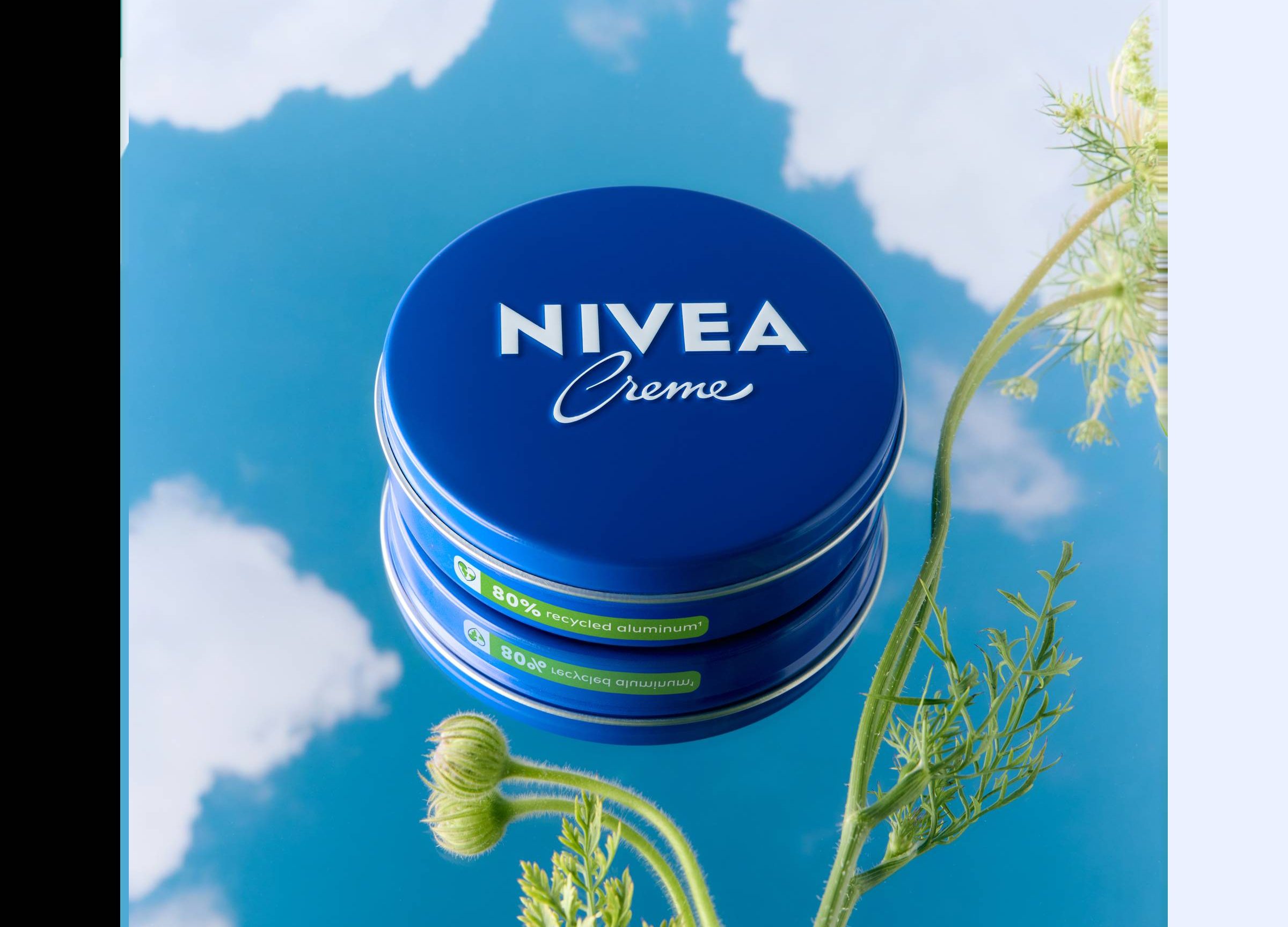 Lata azul da Nivea celebra 100 anos de história