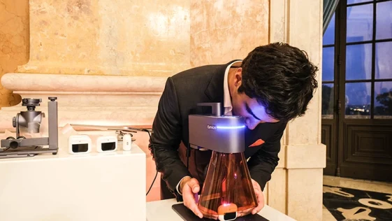 iServices_05NOV_2025