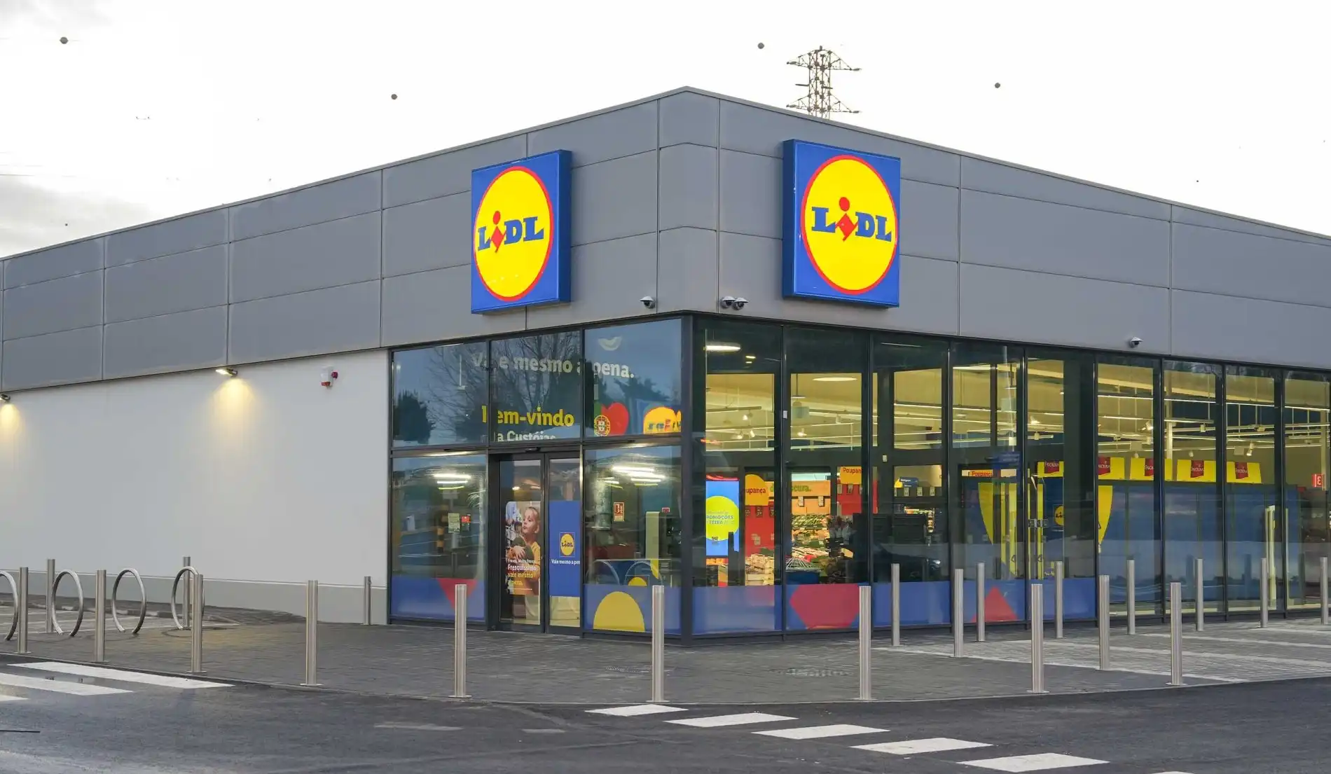 Lidl abre loja em Custódias