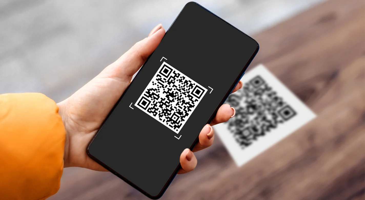A ponte entre o físico e o digital: como os QR Codes estão a transformar a experiência de consumo no retalho