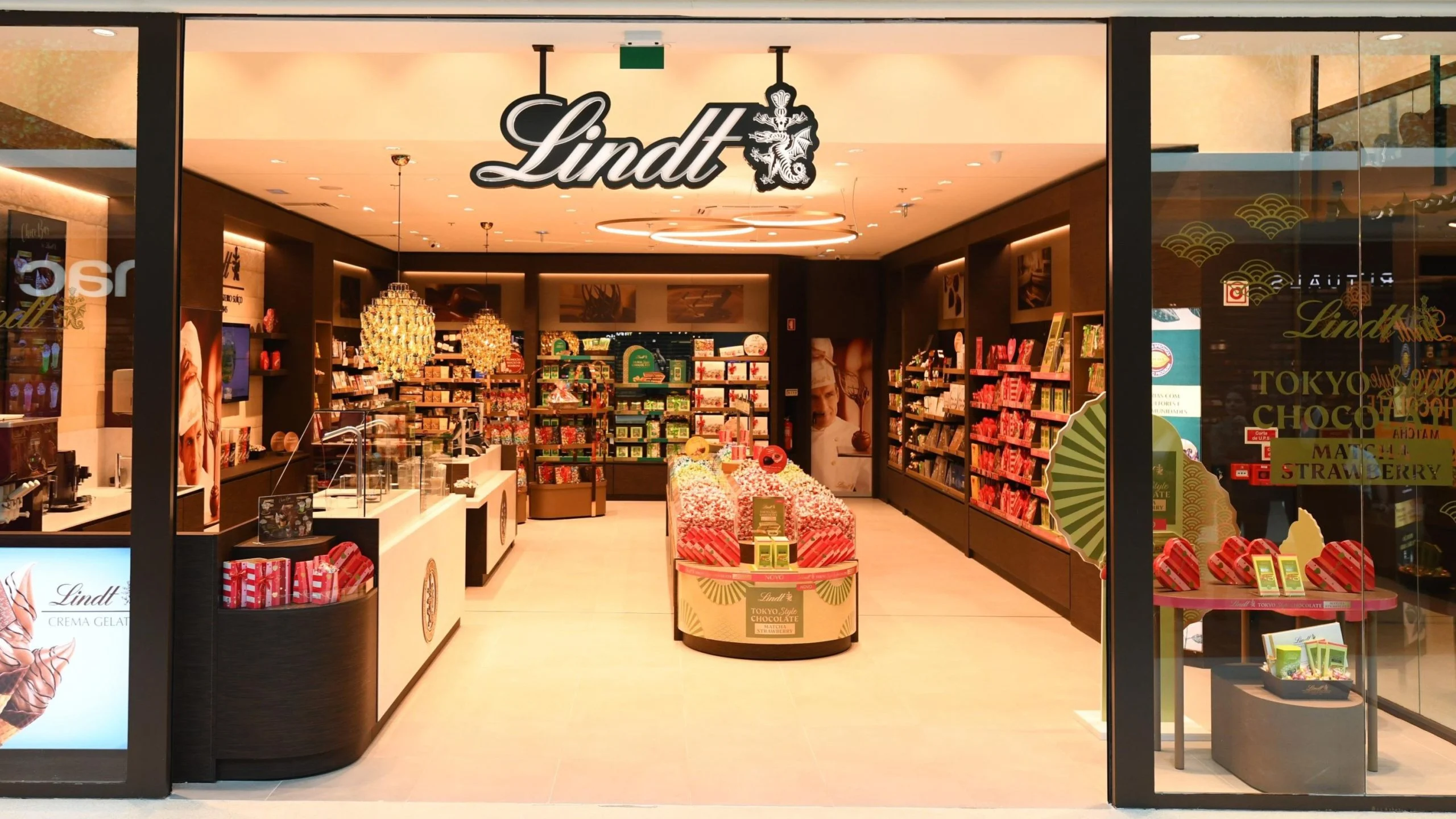 Lindt & Sprüngli abre nova loja no Oeiras Parque