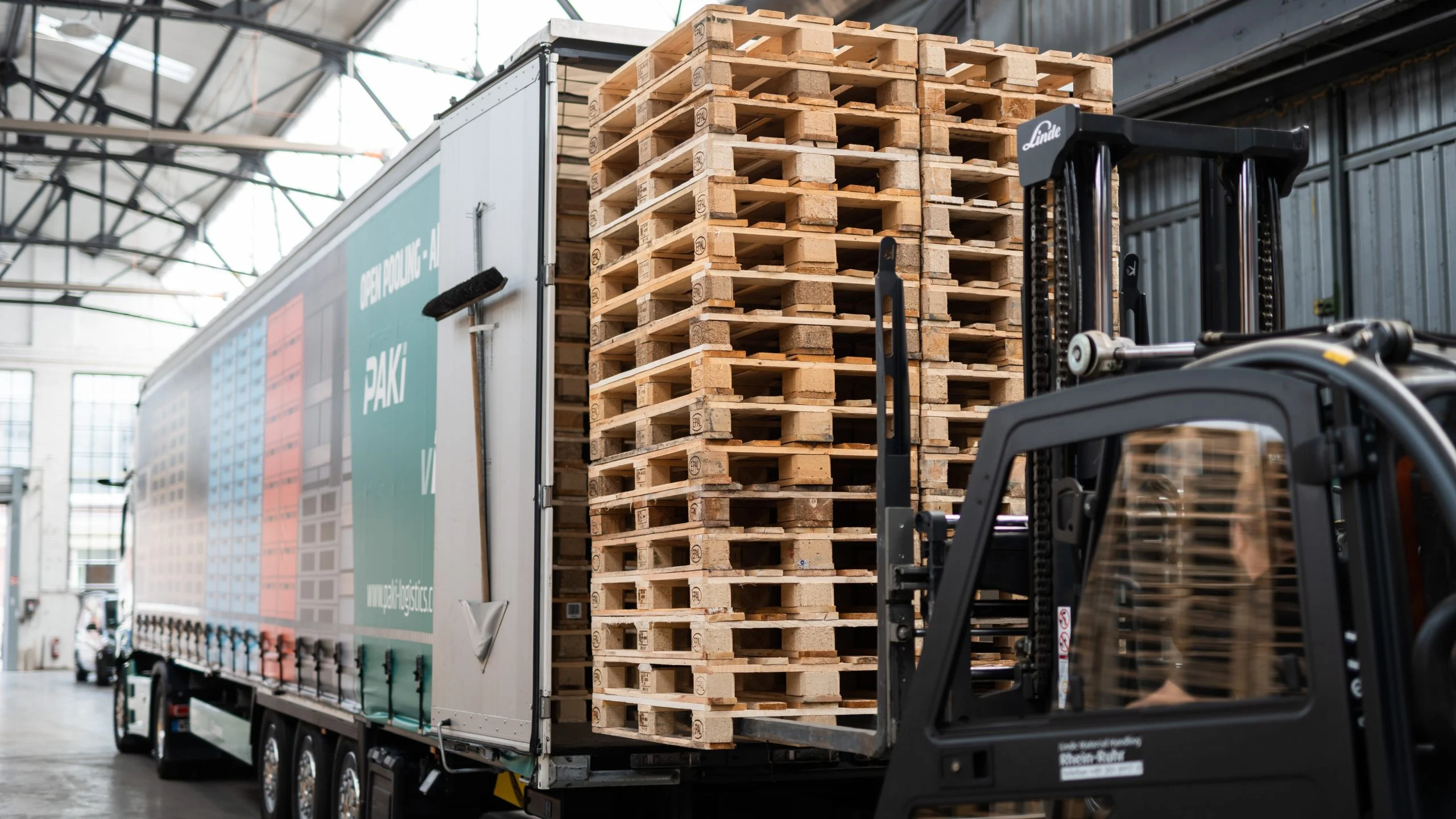 PAKi Logistics adquire a Poolback e reforça a sua presença na Ibéria