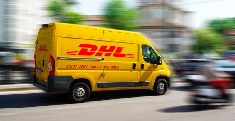 DHL incrementó sus ingresos un 13% y su beneficio operativo un 30% en el segundo trimestre.