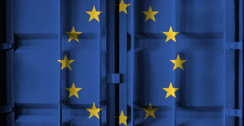 Comércio externo da zona euro regressa ao excedente em junho