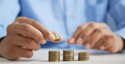 Portugueses pesquisam mais antes de comprar para poupar
