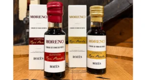 Duas garrafas e respetivas caixas de vinagre de vinho do Porto Moreno, assinados pelo chef Rui Paula