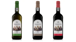 Três garrafas de vinho do Porto Velhotes: White, Tawny e Ruby